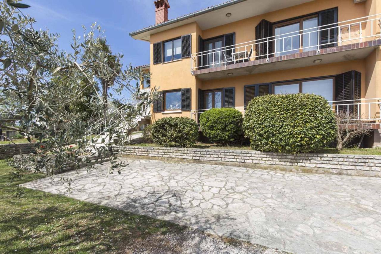 Casa Bruna Labin  Exterior photo